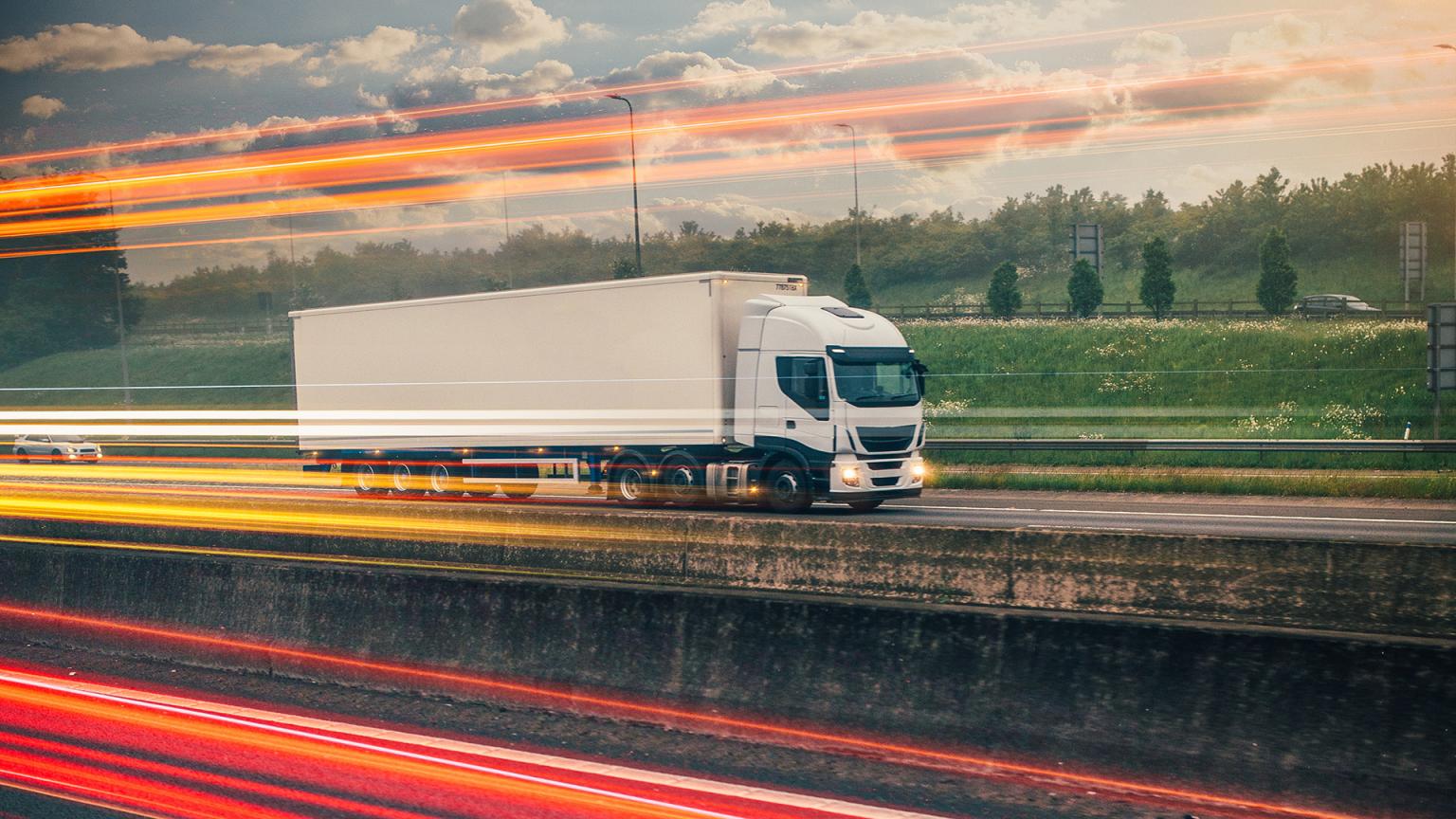 Benchmark of European road freight rates in Q2 2022 European road